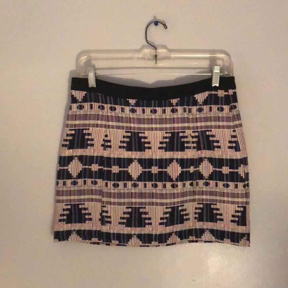 Patterned skirt